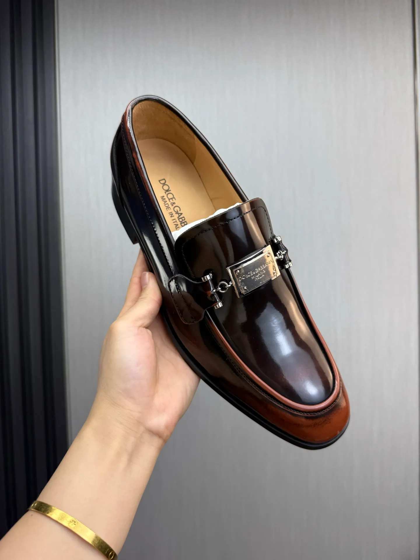 Factory price 520💰 Dolce&G .DG men's loafers👞 Classic and fashionable style, embellished with personalized DG logo. Imported cowhide, open-edge beaded cowhide, cowhide lining, original non-slip and wear-resistant outsole Size: 39-44 (customized at 38.45)